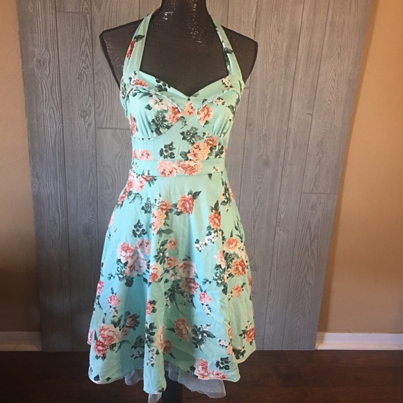 Hot Topic | Dresses | Hot Topic Mint Floral Swing Dress Size S | Poshmark